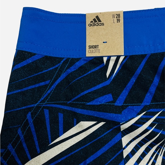 Adidas Mens Graphic Tech Swimming Shorts Navy Boardshorts Men’s FJ3908 Size 29” - Picture 9 of 10